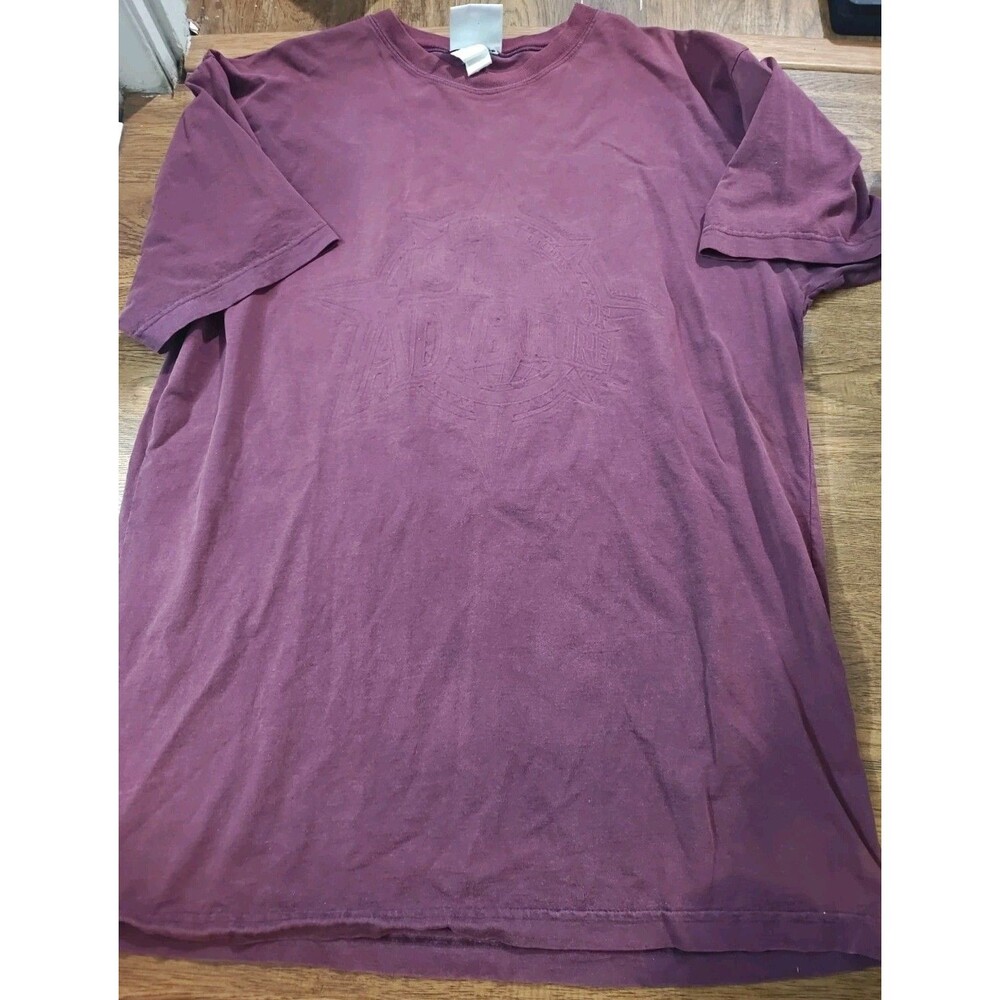 VTG 1999 Universal Islands Of Adventure TShirt XL Purple Embossed Made In USA